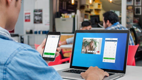 softphone-laptop-mobile MOVOX softphone for PC and Laptops